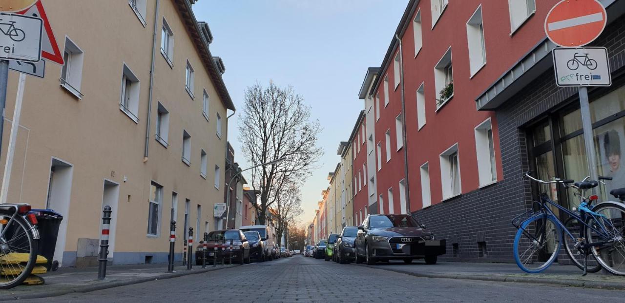Big Appartment Near Trade Fair! Cologne Exterior photo